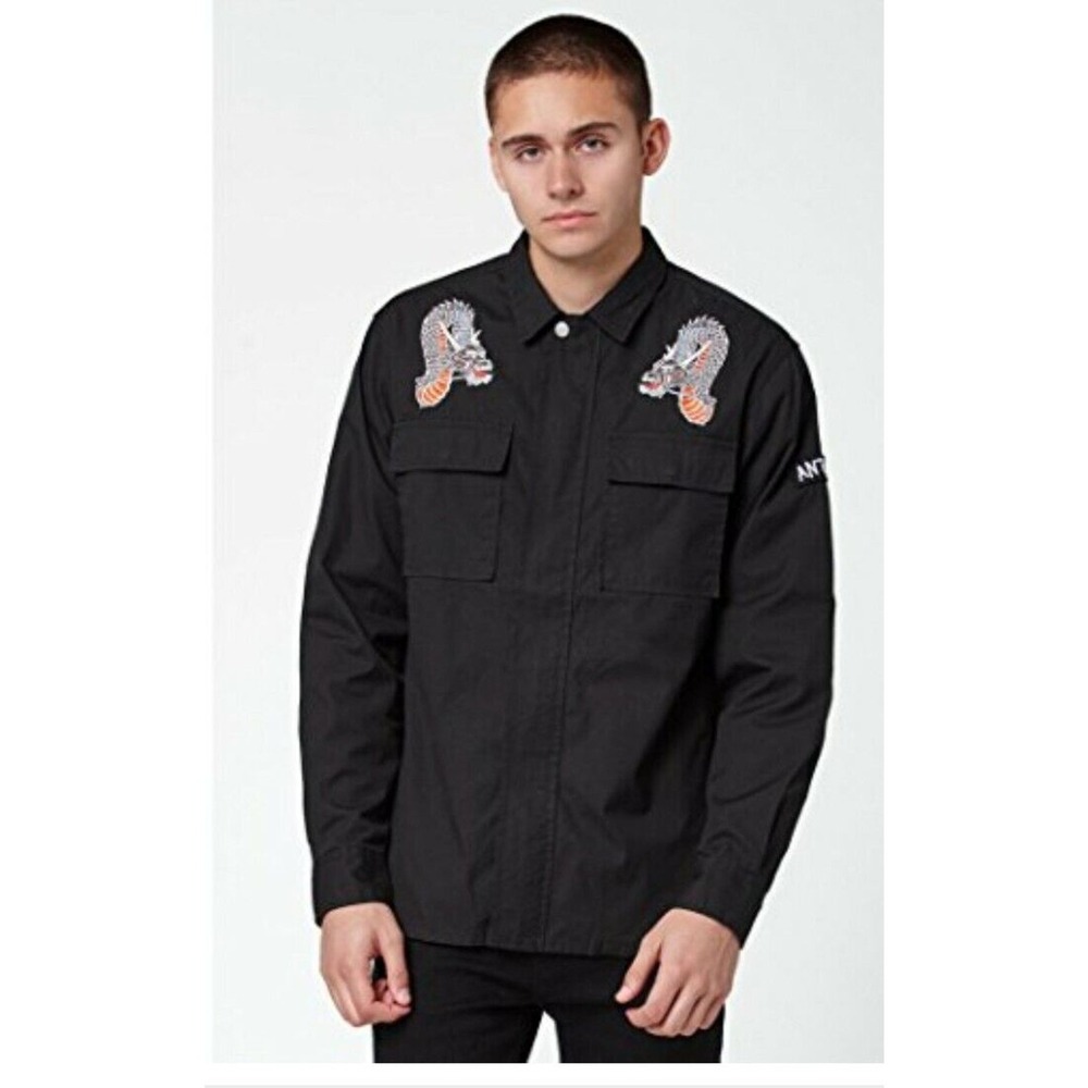 New PacSun Dragon Embellished "Anti-you" Zippered Mens Shacket Jacket Shirt Med
